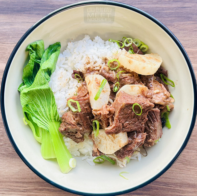 Stewed Beef Brisket Rice (牛腩饭)